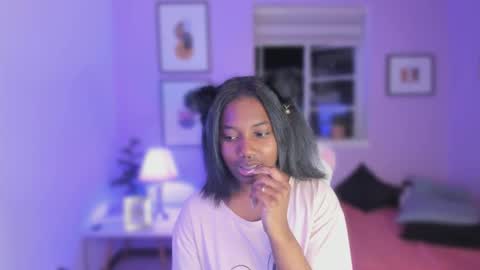 annia online show from September 24, 2025, 4:05 am
