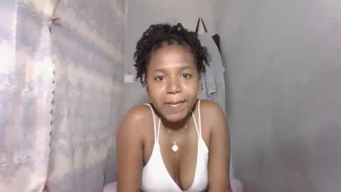 Snapshot of annick98 chatting on March 7, 2026, 10:01 am annick98 online show from March 7, 2026, 10:01 am
