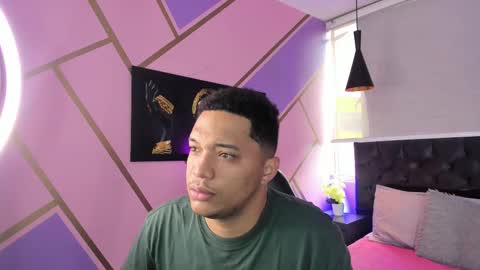 Snapshot of annie_lii chatting on September 15, 2025, 12:38 pm Annie lii online show from September 15, 2025, 12:38 pm