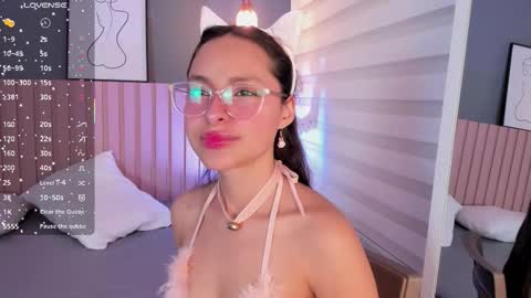   online show from September 10, 2025, 12:05 pm