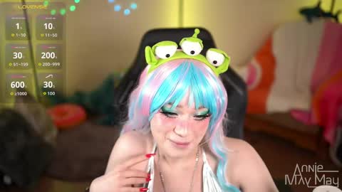 Annie May   online show from April 19, 2026, 5:18 am