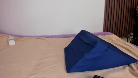 Snapshot of annie_roberts7 chatting on December 26, 2024, 11:13 pm Annie Roberts online show from December 26, 2024, 11:13 pm