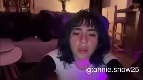 JEANNE no olvides seguirme dont forget follow me  uu online show from February 27, 2025, 11:59 pm