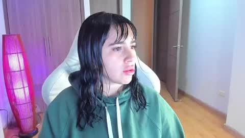 JEANNE no olvides seguirme dont forget follow me  uu online show from November 24, 2025, 11:48 pm