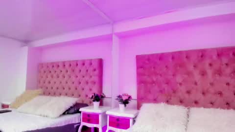 Annie  online show from January 22, 2025, 4:55 pm