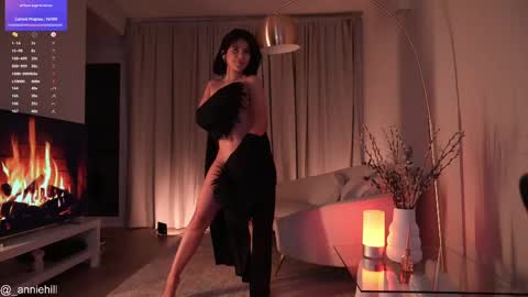 anniehillofficial_ online show from March 8, 2025, 2:45 am