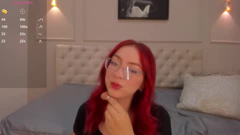 Snapshot of anniemartinezz chatting on September 13, 2025, 12:05 pm Annie online show from September 13, 2025, 12:05 pm