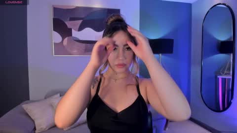 Annie Monroe online show from January 7, 2026, 11:23 am