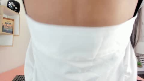 Annie Queen online show from October 14, 2025, 3:18 am