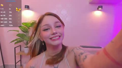 VIVIANNA online show from May 14, 2026, 2:51 am