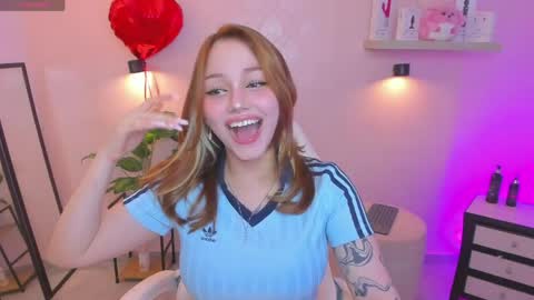 VIVIANNA online show from May 20, 2026, 2:29 am