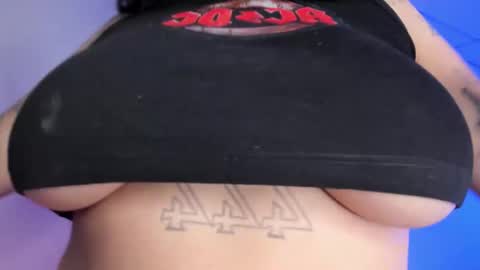 Annika online show from September 10, 2025, 4:23 am