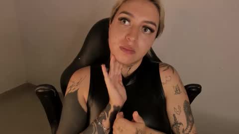 Annika online show from March 1, 2026, 12:40 pm