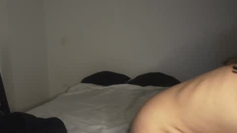 annrousse online show from February 20, 2025, 3:12 am