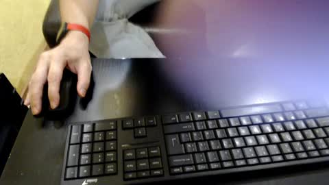 Snapshot of anny_bmw chatting on June 16, 2026, 1:03 pm anny_bmw online show from June 16, 2026, 1:03 pm