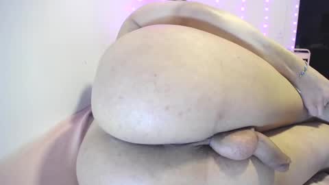  INDEPENDENT MODEL next srteam 240624 online show from February 17, 2025, 11:42 pm