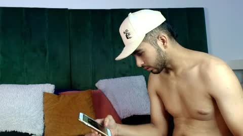 ANNY  DAREN online show from May 20, 2026, 8:04 pm