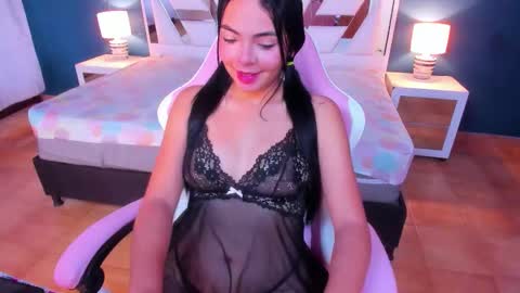 anny online show from October 14, 2025, 12:06 pm