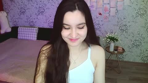 Annie online show from December 4, 2024, 12:58 pm