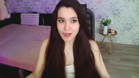 Annie online show from January 6, 2025, 1:20 am