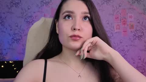 Annie online show from October 23, 2025, 6:50 pm