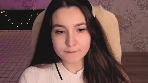 Snapshot of anny_shine chatting on April 20, 2026, 4:15 am Annie online show from April 20, 2026, 4:15 am