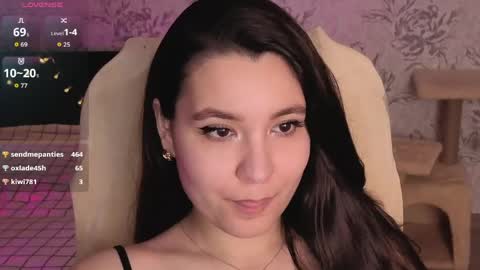 Snapshot of anny_shine chatting on May 16, 2026, 12:51 am Annie online show from May 16, 2026, 12:51 am