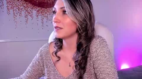 Anny online show from February 18, 2025, 12:28 pm