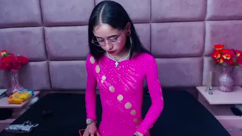 Snapshot of anny_swet chatting on December 17, 2024, 12:54 pm Anny online show from December 17, 2024, 12:54 pm