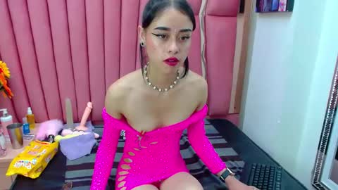 Snapshot of anny_swet chatting on February 3, 2025, 7:00 pm Anny online show from February 3, 2025, 7:00 pm