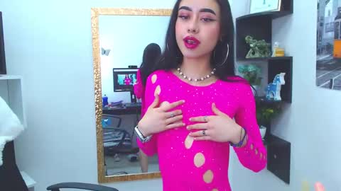 Snapshot of anny_swet chatting on February 28, 2025, 12:42 pm Anny online show from February 28, 2025, 12:42 pm