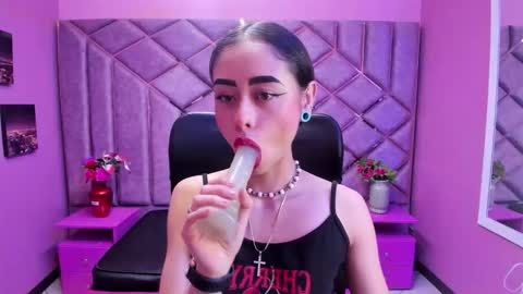 Snapshot of anny_swet chatting on October 4, 2025, 3:10 pm Anny online show from October 4, 2025, 3:10 pm