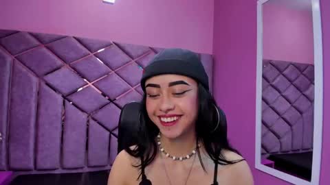 Snapshot of anny_swet chatting on October 6, 2025, 4:37 pm Anny online show from October 6, 2025, 4:37 pm