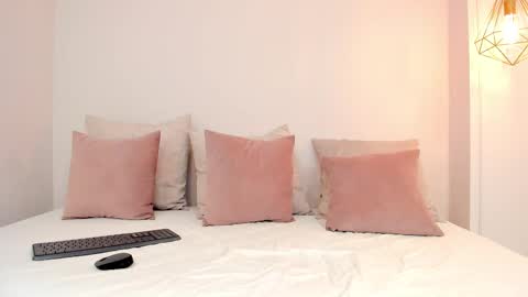 Anny  online show from March 5, 2025, 7:49 pm