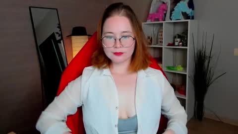 Snapshot of anny_twelvetrees chatting on November 20, 2025, 8:36 am Anny online show from November 20, 2025, 8:36 am