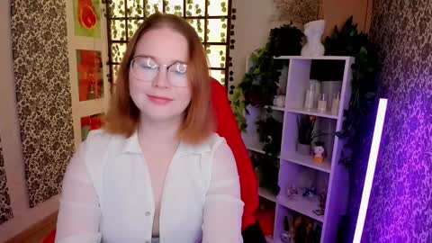 Snapshot of anny_twelvetrees chatting on November 26, 2025, 7:42 am Anny online show from November 26, 2025, 7:42 am