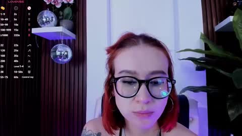 Ana online show from February 12, 2025, 2:43 pm