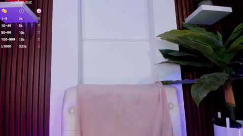 Ana online show from March 11, 2025, 6:30 pm