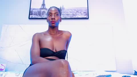 Anny  online show from February 28, 2025, 9:36 am