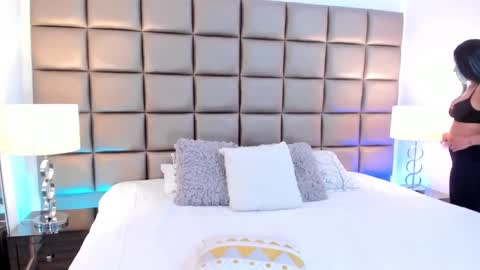    online show from February 24, 2025, 10:25 pm