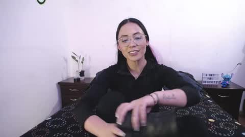 Anny online show from March 8, 2025, 11:28 pm