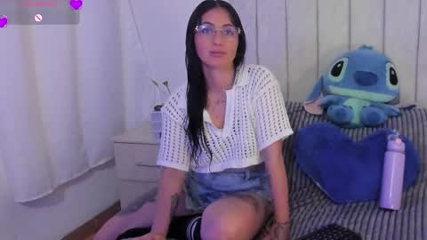 Anny online show from December 19, 2025, 11:23 pm