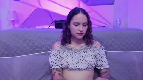 AnnyT online show from December 4, 2024, 10:08 pm