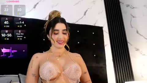 Snapshot of annyy_rosse chatting on July 19, 2026, 6:17 am ANNYY online show from July 19, 2026, 6:17 am
