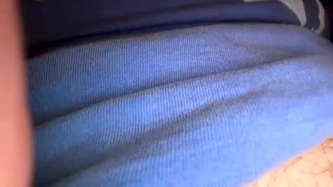 Snapshot of anonomousloser chatting on December 8, 2024, 3:32 am anonomousloser online show from December 8, 2024, 3:32 am