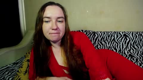 Snapshot of anora_ chatting on April 1, 2026, 1:28 am anora_ online show from April 1, 2026, 1:28 am