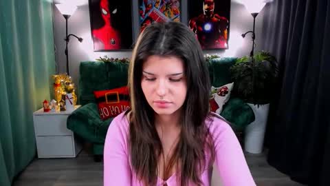 Snapshot of anoradark chatting on December 18, 2025, 6:36 pm Anora online show from December 18, 2025, 6:36 pm