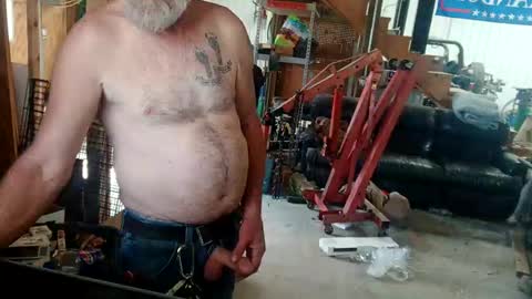 Snapshot of anotherbaldy chatting on September 29, 2025, 6:57 pm anotherbaldy online show from September 29, 2025, 6:57 pm