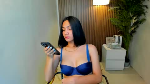 Snapshot of anqelic chatting on February 27, 2025, 10:04 am Stacy Maurice online show from February 27, 2025, 10:04 am