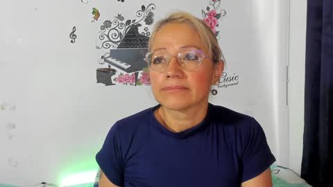 anthonela_mature_ online show from December 19, 2024, 6:01 pm